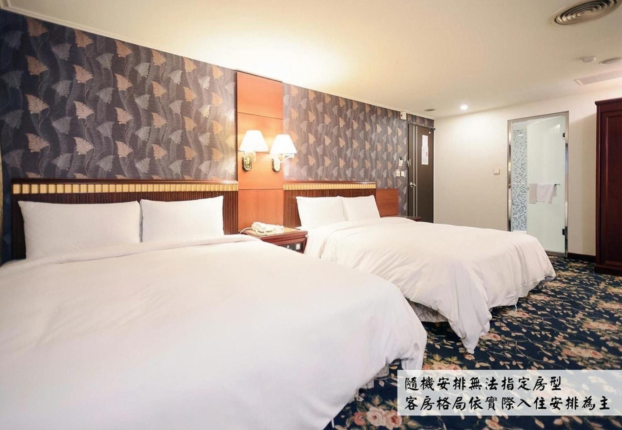 Kiwi Hotel Mrt Wenxin Branch Taichung Luaran gambar